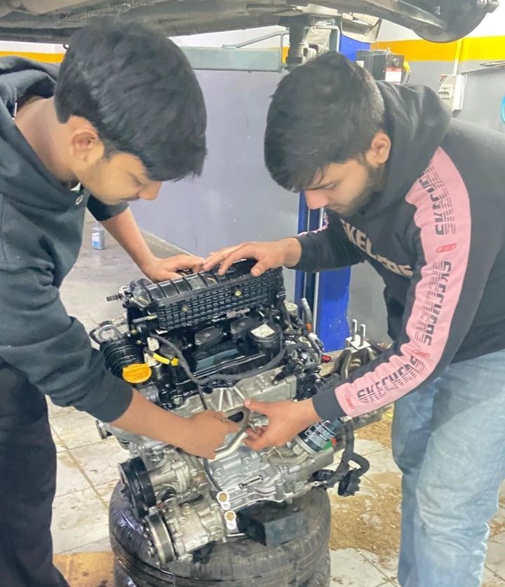 Automotive Manufacturing Technology Students During Their Internship at ZEDX Mobility | 2025 Random